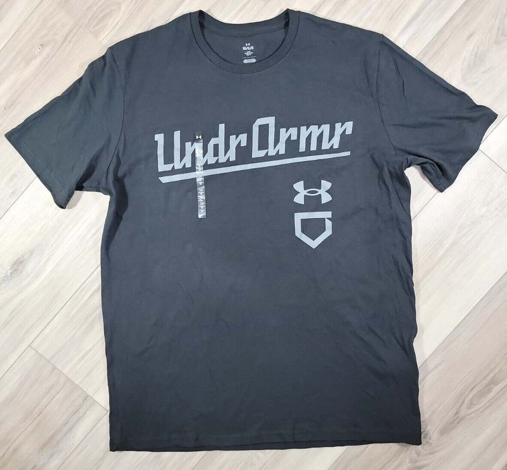 Under Armour T-Shirt Men's Large Black Baseball Script Loose Fit New